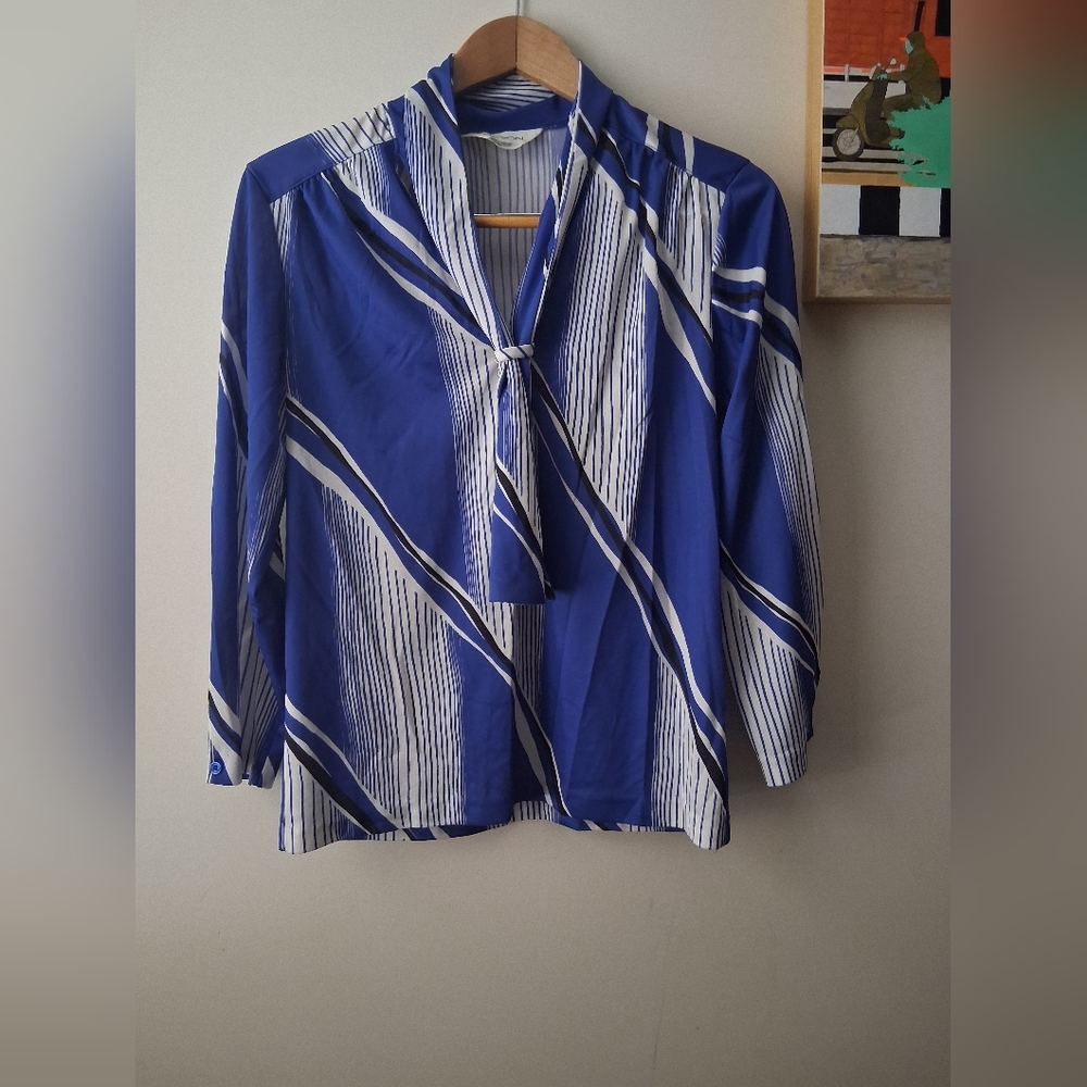Chic Blue and White Striped Women's Blouse
